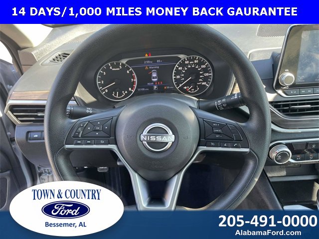 Used 2024 Nissan Altima 2.5 SV image 18
