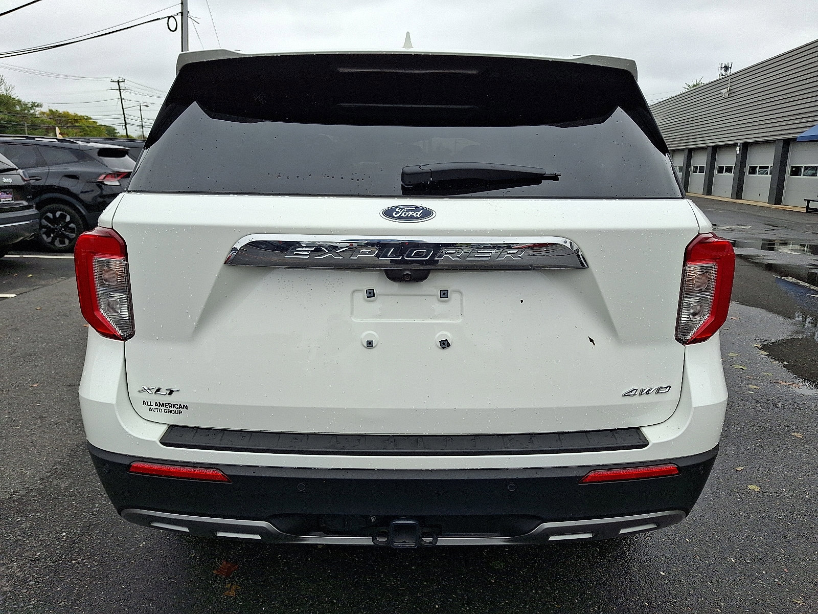 Certified 2023 Ford Explorer XLT w/ Equipment Group 202A image 6