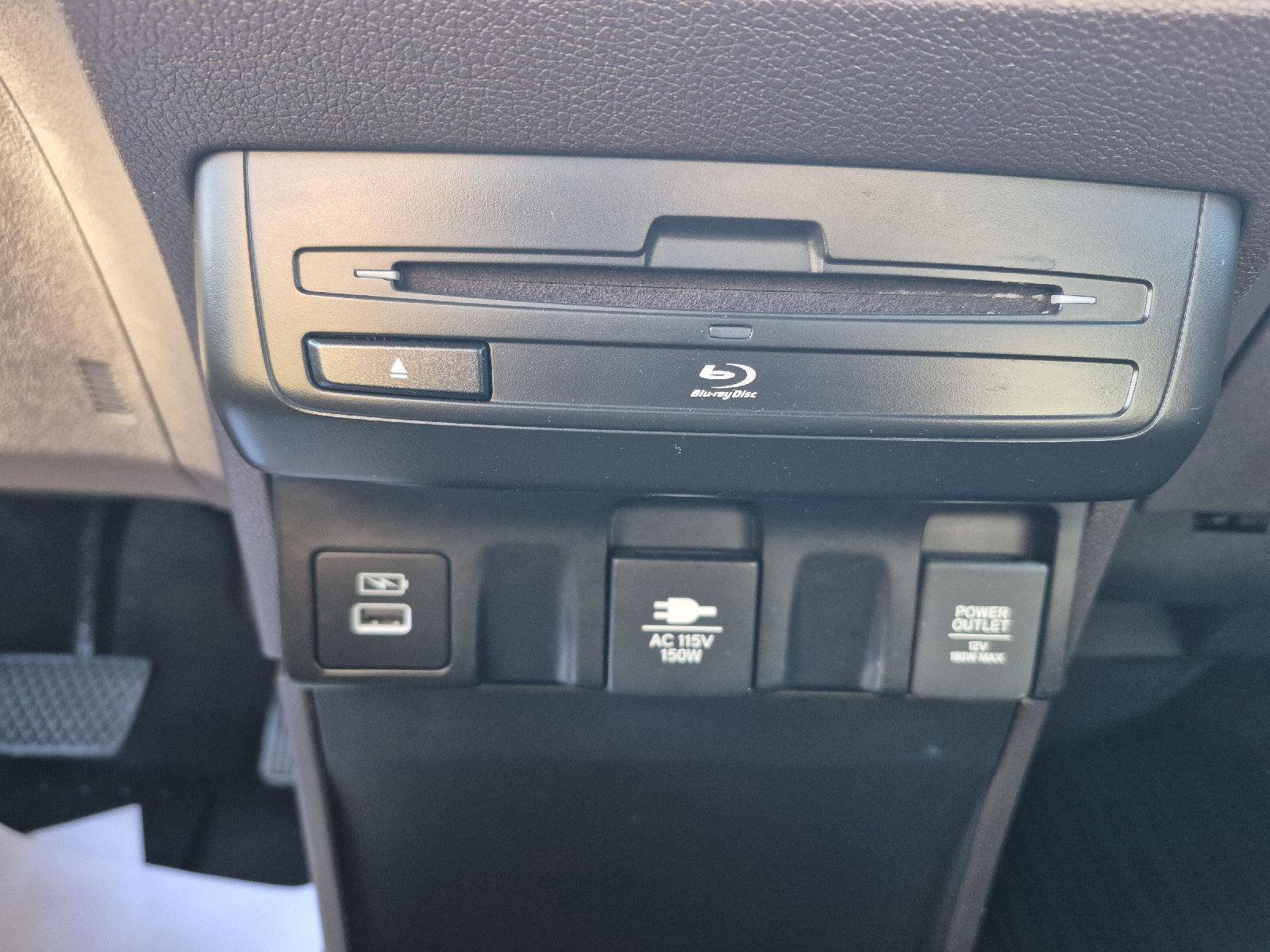 Used 2023 Honda Odyssey Elite image 21