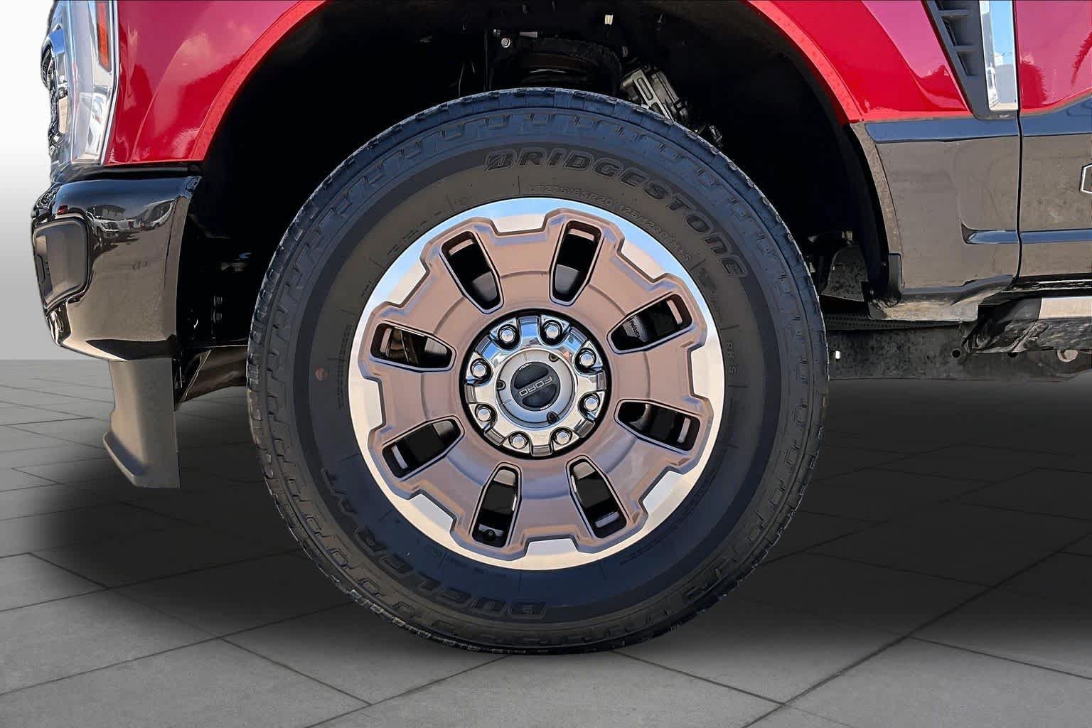 Certified 2024 Ford F250 King Ranch w/ FX4 Off-Road Package AWD/4WD image 10