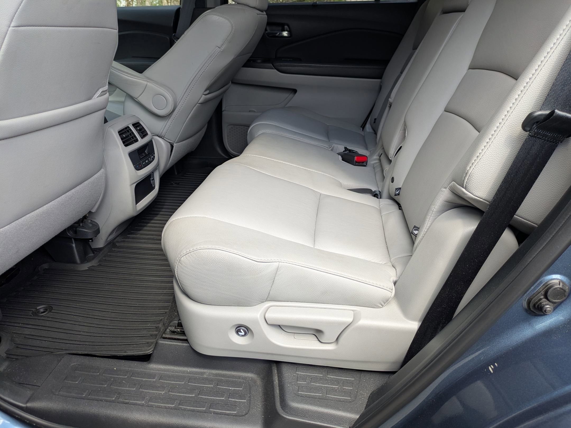 Used 2021 Honda Pilot Special Edition image 27