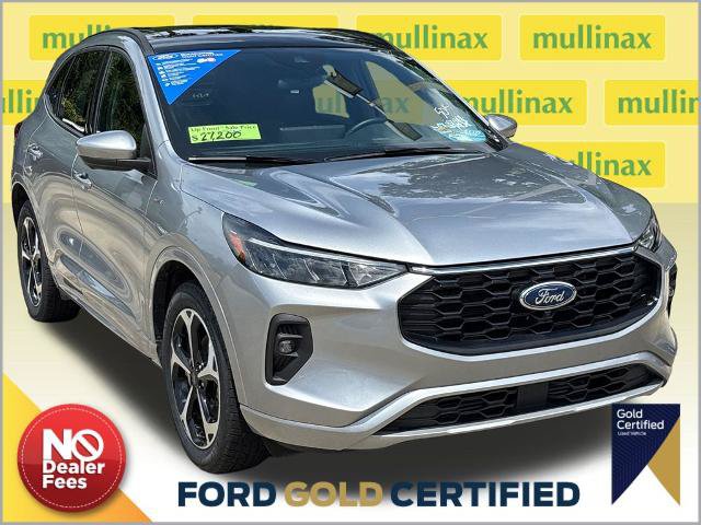 Certified 2023 Ford Escape ST-Line Select w/ Tech Pack #2 AWD/4WD image 1