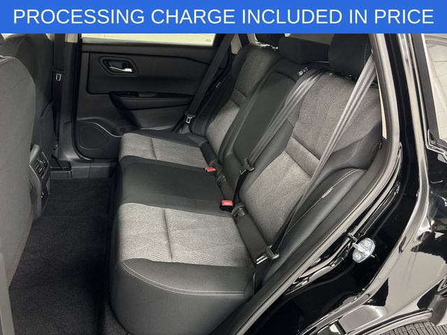 Used 2026 Nissan Rogue SV AWD/4WD image 12