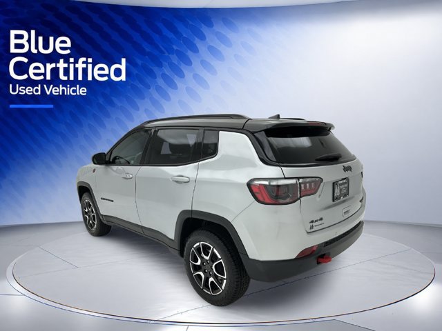 Used 2025 Jeep Compass Trailhawk AWD/4WD image 4