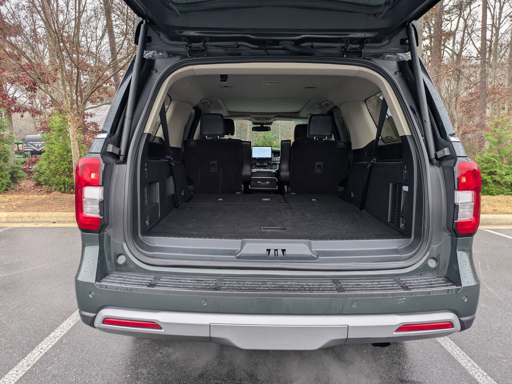 Certified 2023 Ford Expedition Max XLT image 32