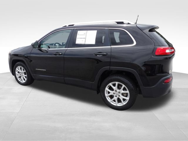 Used 2017 Jeep Cherokee Latitude FWD image 7