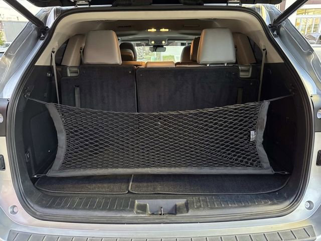 Used 2022 Toyota Highlander Limited image 9