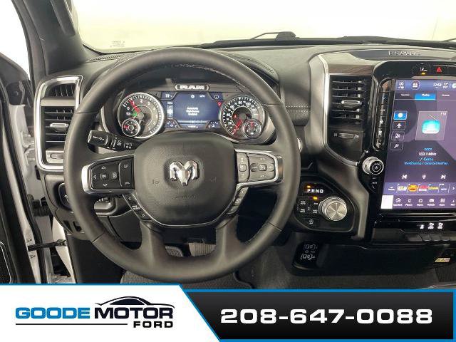 Used 2025 RAM 1500 Laramie AWD/4WD image 13