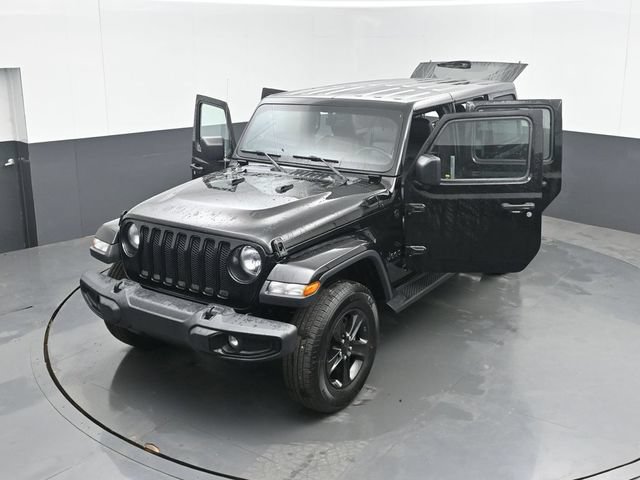 Used 2020 Jeep Wrangler Unlimited Sahara AWD/4WD image 46