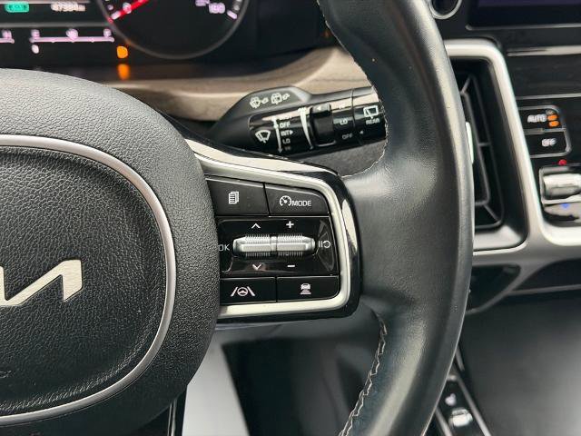 Used 2022 Kia Sorento X-Line EX image 17