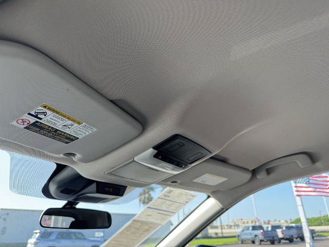 Used 2025 Nissan Rogue SV FWD image 18