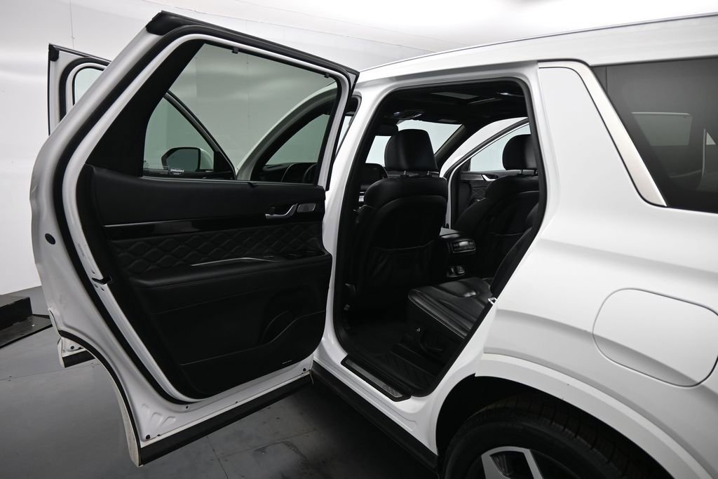 Used 2022 Hyundai Palisade Calligraphy w/ Cargo Package FWD image 17