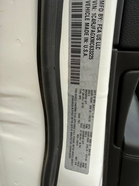 Used 2021 Jeep Grand Cherokee Laredo X AWD/4WD image 19