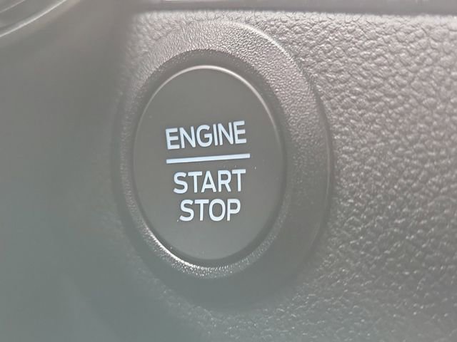 Certified 2025 Ford Escape ST-Line image 12
