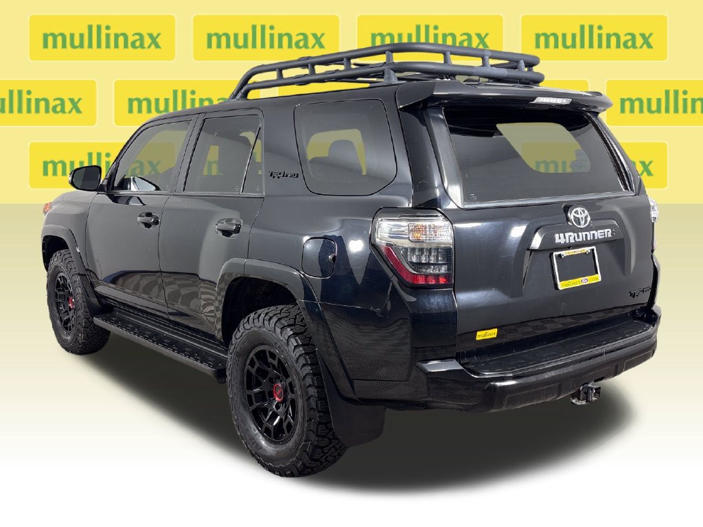 Used 2021 Toyota 4Runner SR5 AWD/4WD image 8
