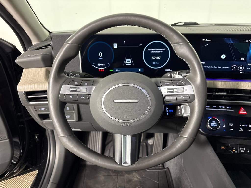 Used 2024 Hyundai Sonata Limited FWD image 16