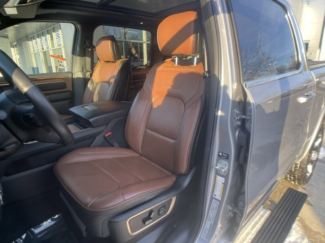 Used 2024 RAM 1500 Limited image 16