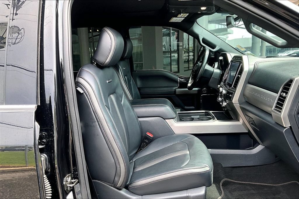 Certified 2022 Ford F350 Platinum AWD/4WD image 6