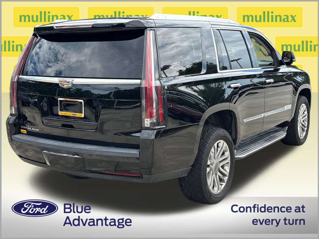Used 2018 Cadillac Escalade 2WD image 2