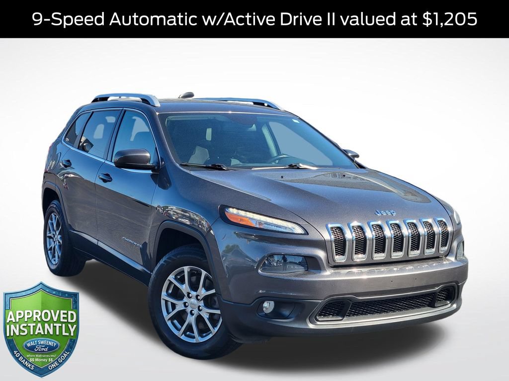 Used 2018 Jeep Cherokee Latitude Plus w/ Cold Weather Group
