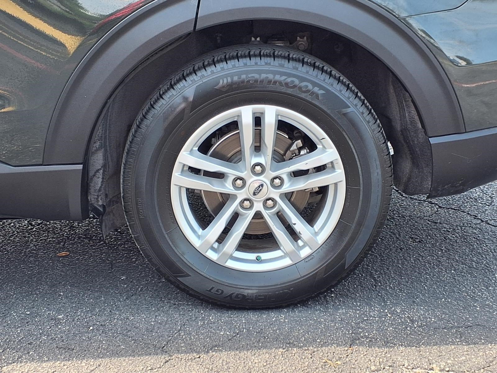 Certified 2023 Ford Explorer XLT RWD image 10
