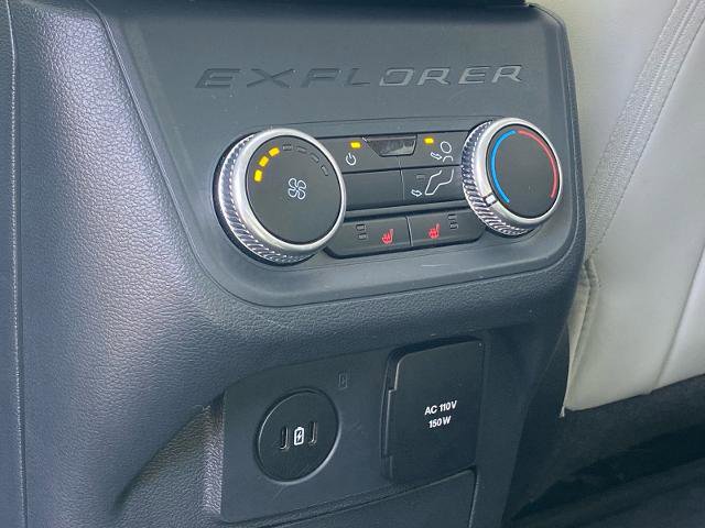 Certified 2025 Ford Explorer Platinum w/ Ultimate Package image 23