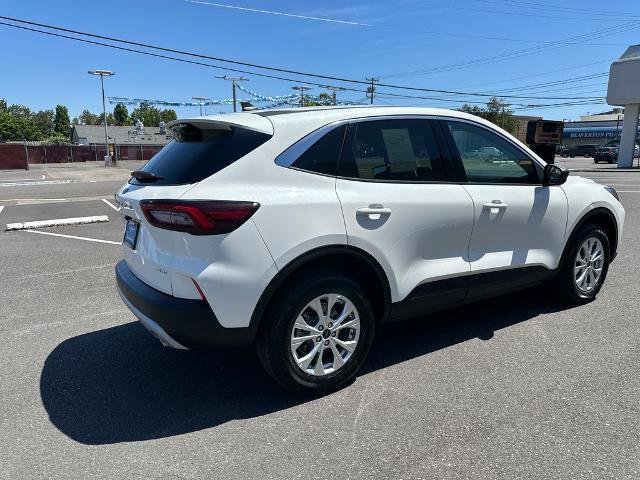 Certified 2023 Ford Escape Active AWD/4WD image 7