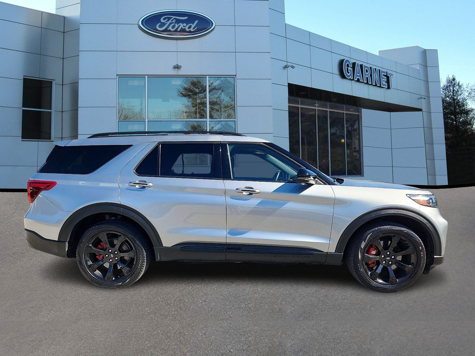 Certified 2023 Ford Explorer ST w/ Equipment Group 401A AWD/4WD image 8
