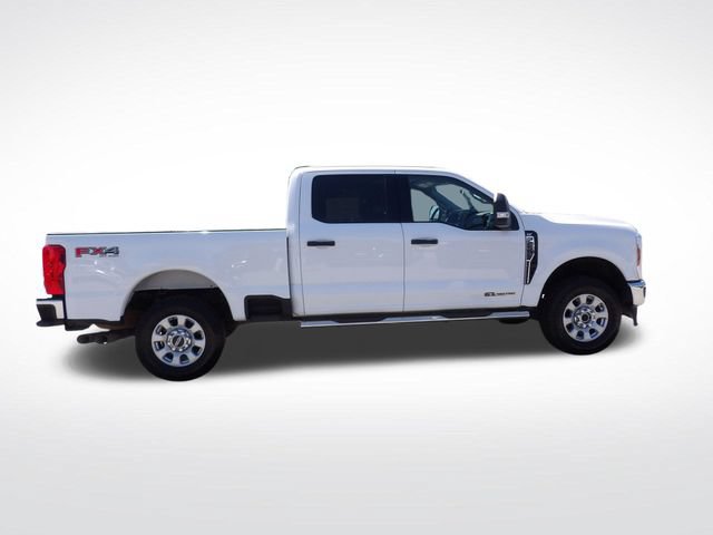 Certified 2024 Ford F250 XLT w/ FX4 Off-Road Package AWD/4WD image 13