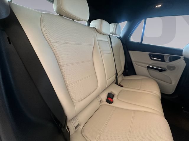 Used 2023 Mercedes-Benz GLC 300 4MATIC image 18