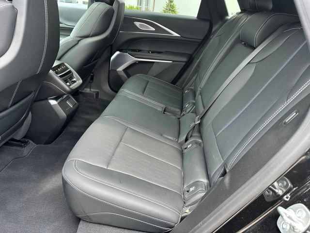 Used 2024 Cadillac Lyriq Sport AWD/4WD image 10