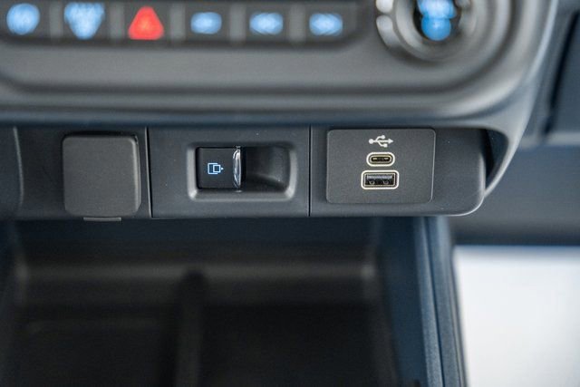 Certified 2026 Ford Maverick Tremor AWD/4WD image 28