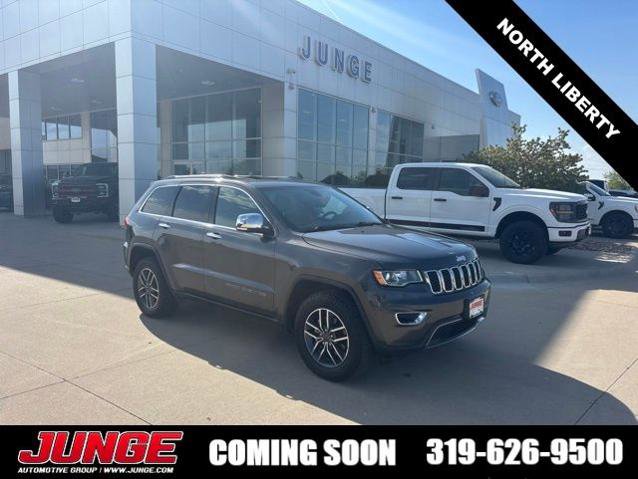 Used 2019 Jeep Grand Cherokee Limited AWD/4WD image 1