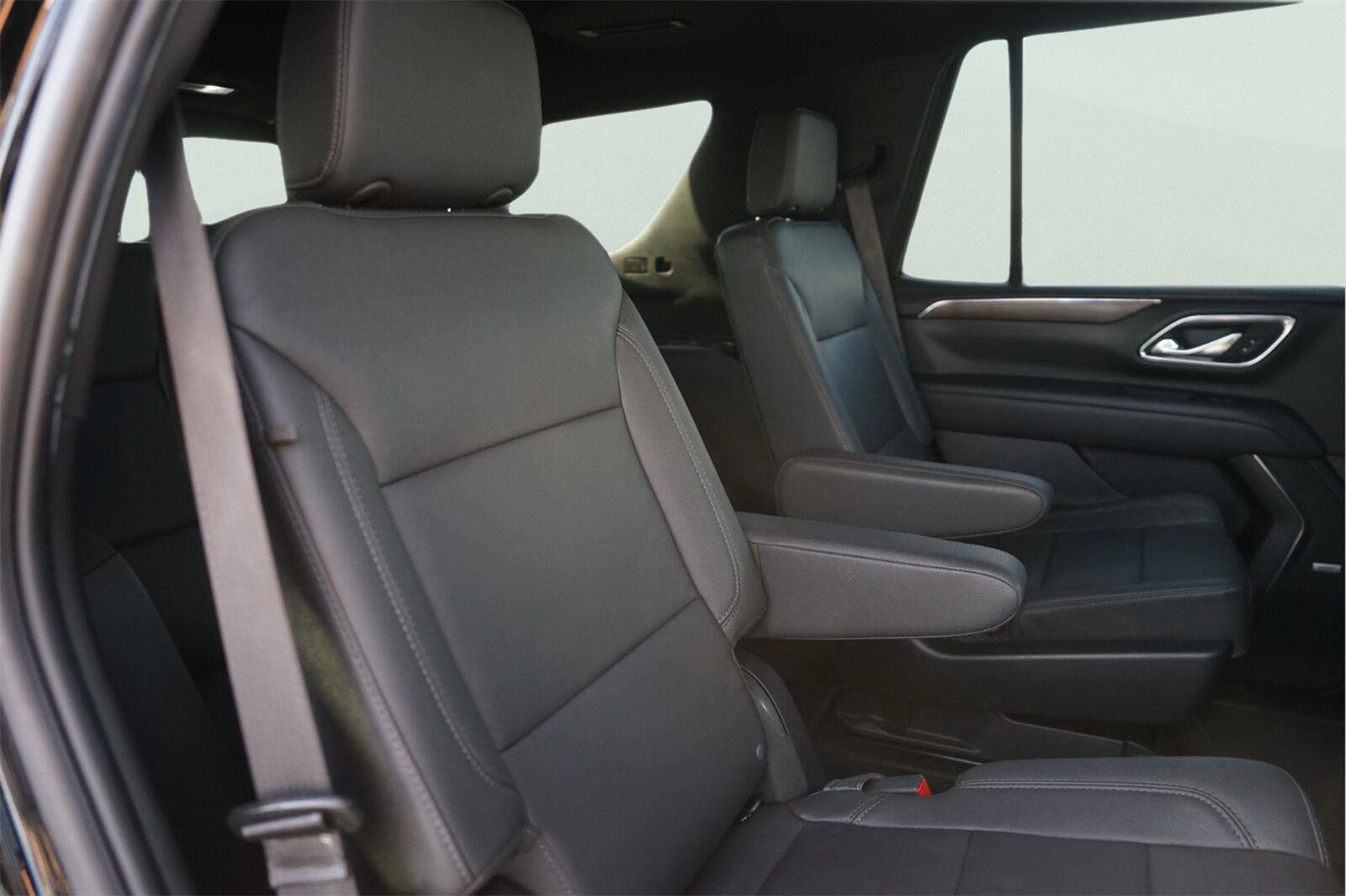 Used 2023 Chevrolet Tahoe LT w/ LT Signature Plus Package RWD image 19