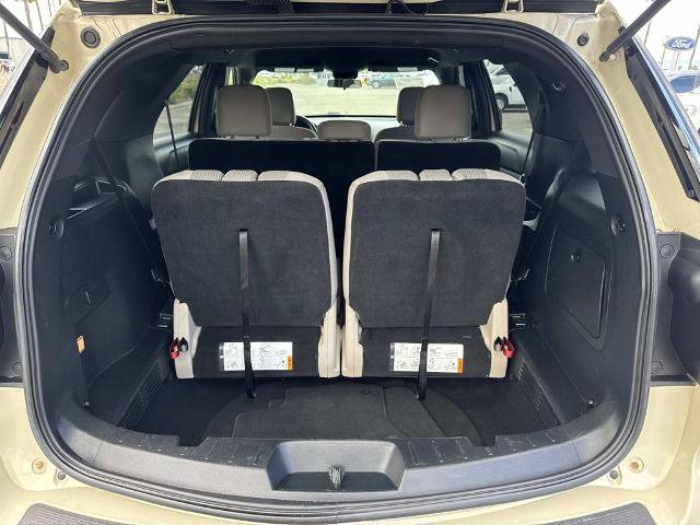 Certified 2018 Ford Explorer XLT FWD image 27