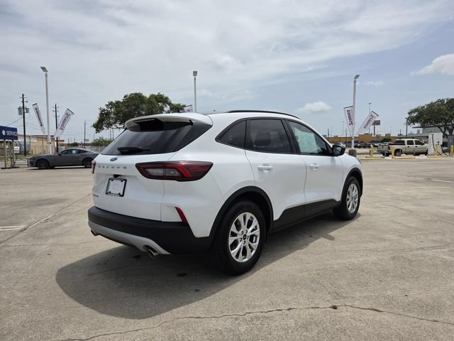 Certified 2026 Ford Escape Active w/ Tech Pack #1 FWD image 26
