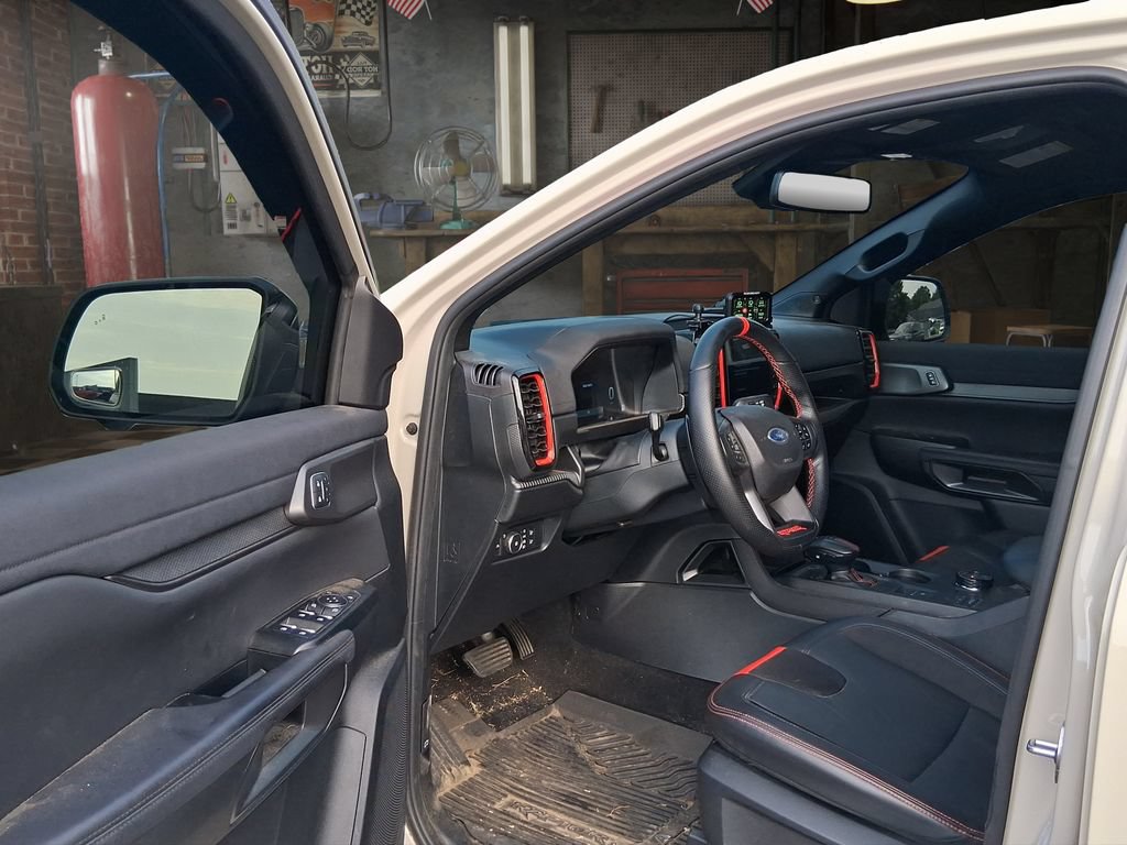Certified 2025 Ford Ranger Raptor AWD/4WD image 14