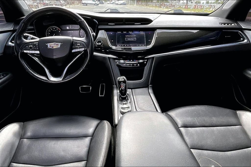 Used 2020 Cadillac XT6 Sport AWD/4WD image 14