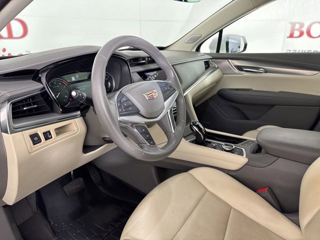 Used 2023 Cadillac XT5 Premium Luxury image 12