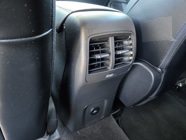 Certified 2025 Ford Escape ST-Line FWD image 27