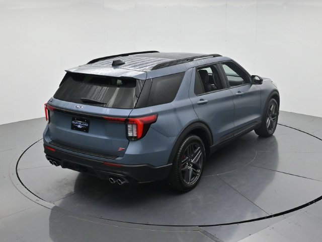 Certified 2025 Ford Explorer ST w/ Sun And Sound Package AWD/4WD image 45