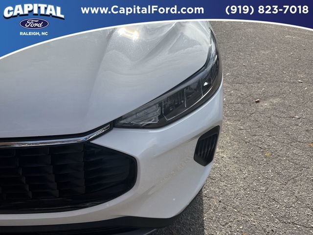 Certified 2023 Ford Escape Active w/ Tech Pack #2 image 11