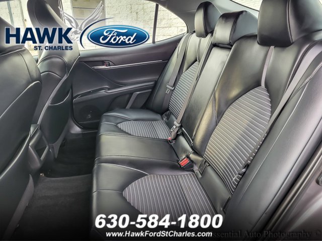 Used 2020 Toyota Camry SE image 9