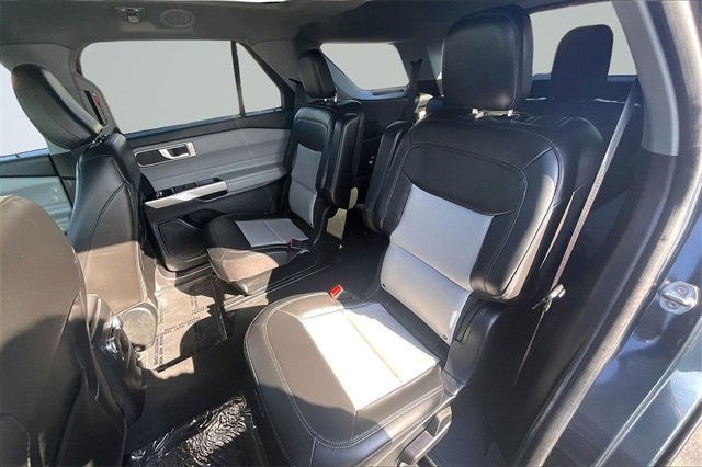 Certified 2022 Ford Explorer XLT w/ Equipment Group 202A image 26