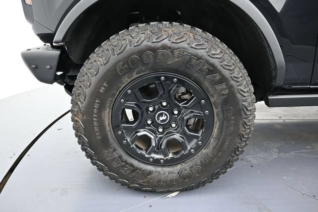 Certified 2024 Ford Bronco Wildtrak AWD/4WD image 9