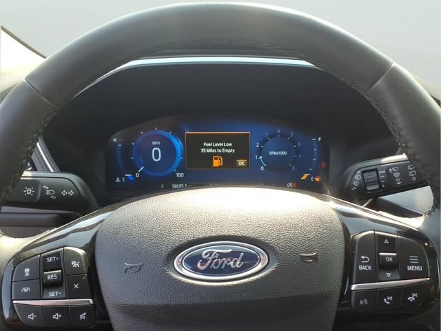 Certified 2022 Ford Escape Titanium AWD/4WD image 21