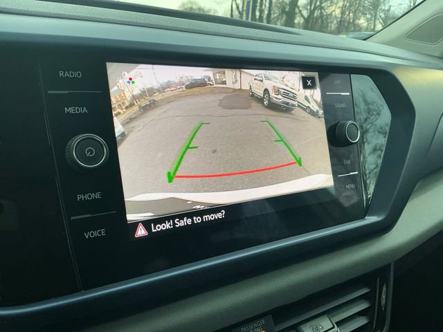 Used 2022 Volkswagen Taos SE image 25