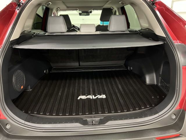 Used 2021 Toyota RAV4 Limited image 20