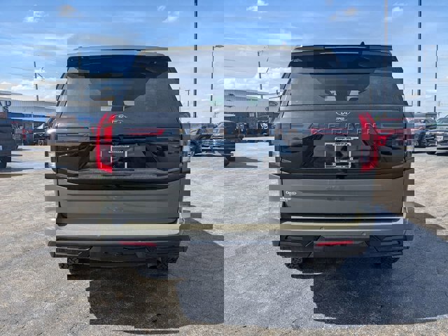 Certified 2025 Ford Expedition Tremor image 4