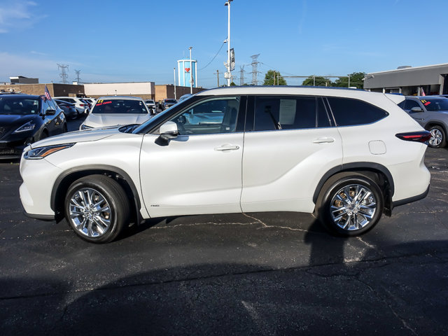 Used 2026 Toyota Highlander Limited AWD/4WD image 5